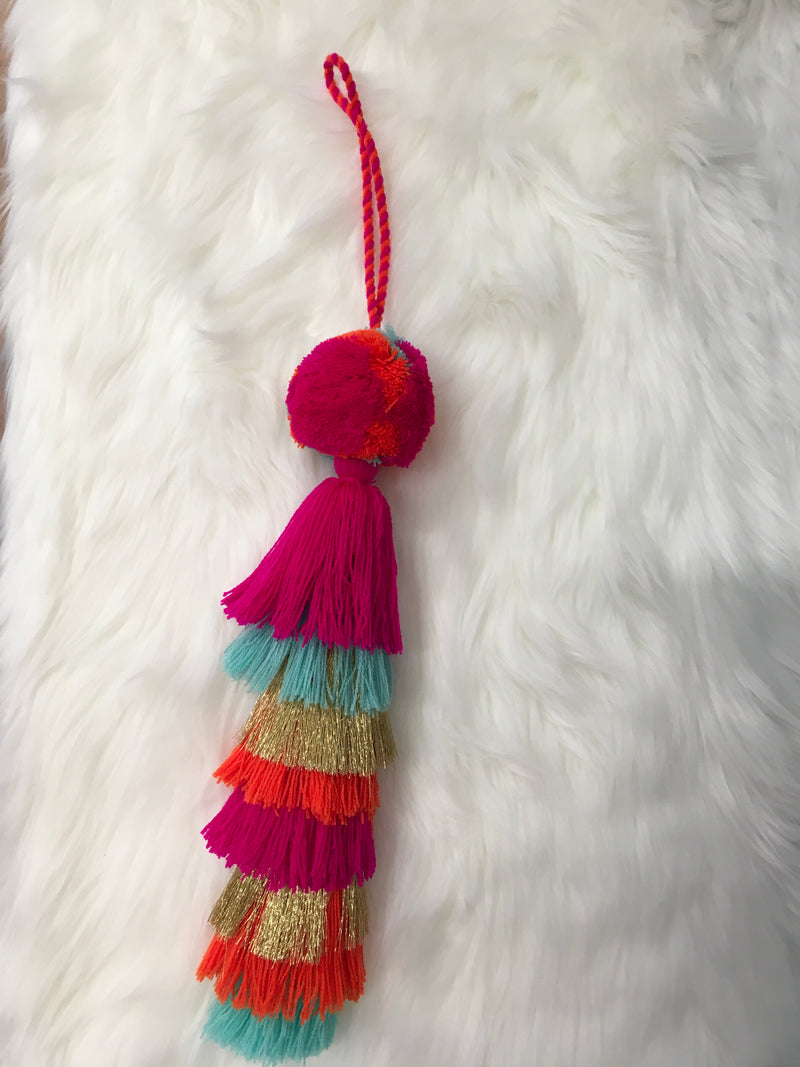 Pom Tassel w/ball